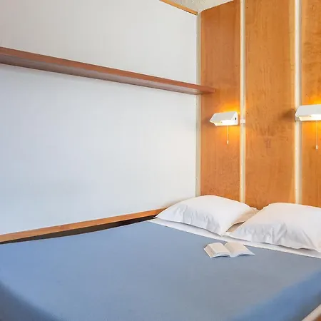 Pierre & Les Ecrins Aparthotel